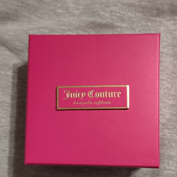 Juicy Couture Gold and Pink Charm Bracelet - Picture 12 of 13